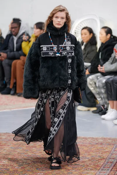 Look 62